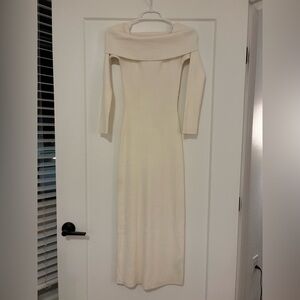 Abercrombie & Fitch Off-Shoulder Ribbed Long-Sleeve Maxi Dress in Cream